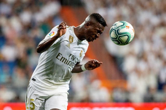 约基奇35+7+7爱德华兹44分 掘金力克森林狼2-2