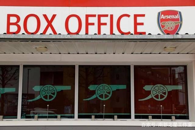 萨里：很遗憾执教切尔西一年就离开 希望回英超